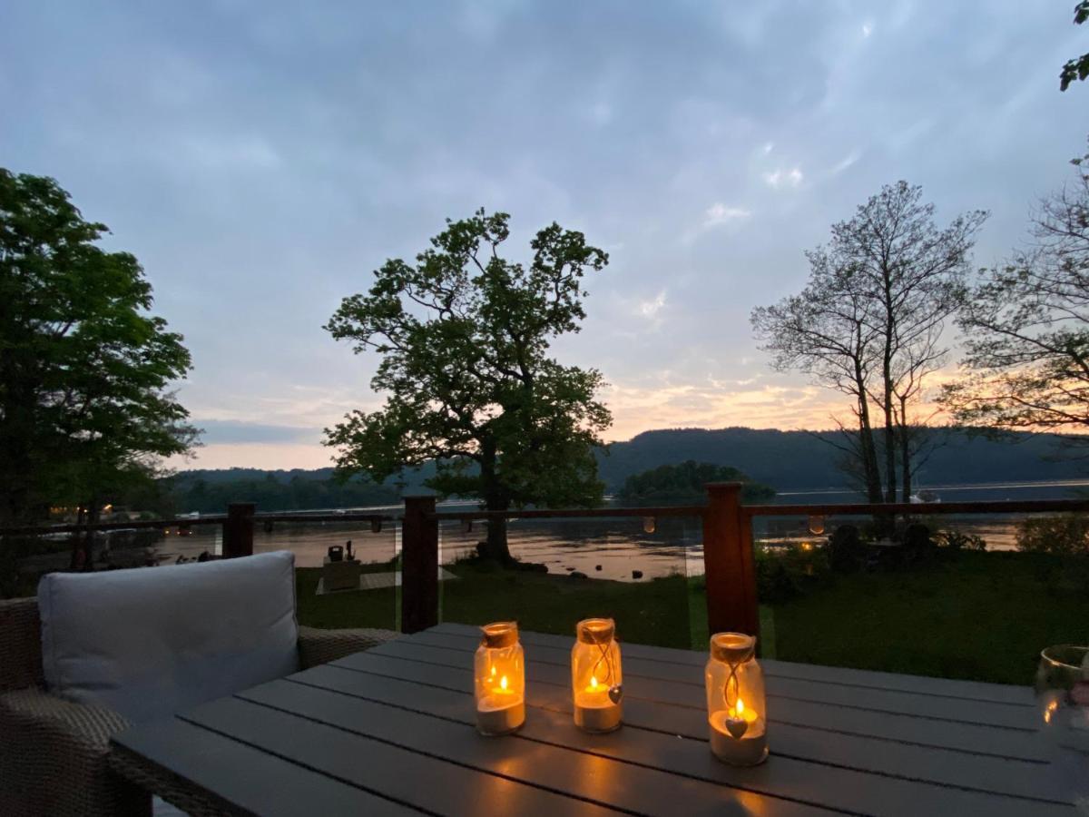 Loubi'S Lakeside Lodge ويندرمير المظهر الخارجي الصورة