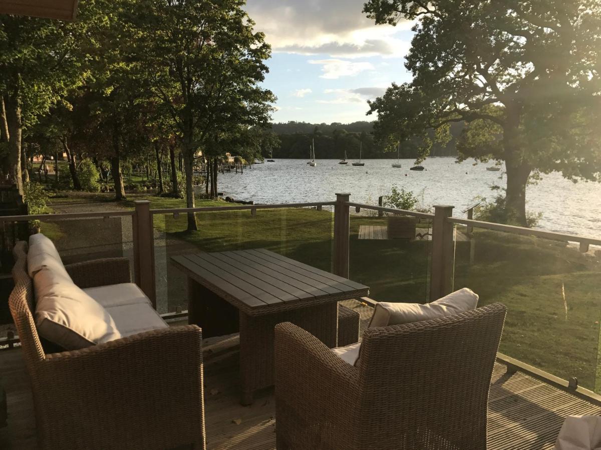 Loubi'S Lakeside Lodge ويندرمير المظهر الخارجي الصورة