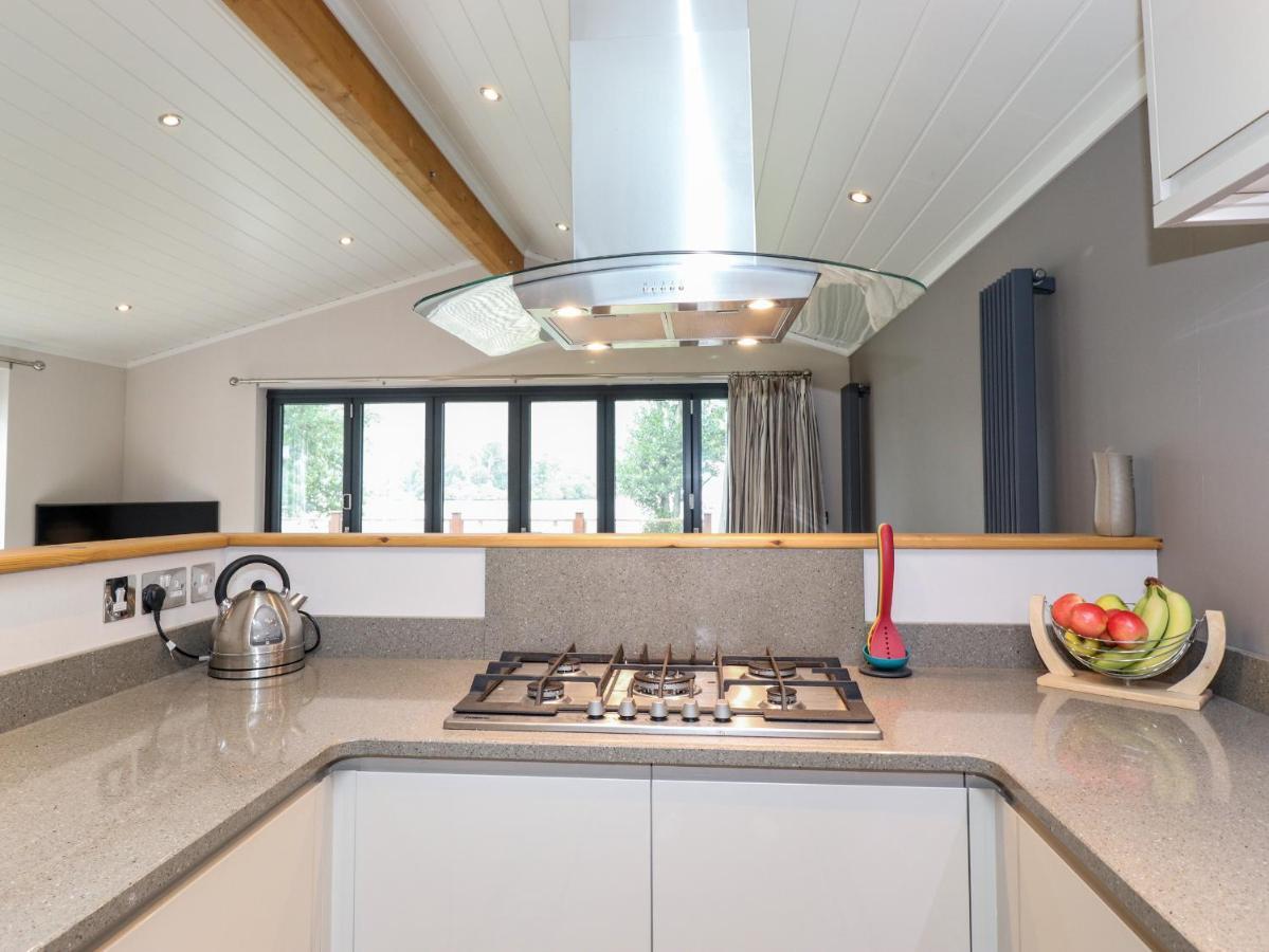 Loubi'S Lakeside Lodge ويندرمير المظهر الخارجي الصورة