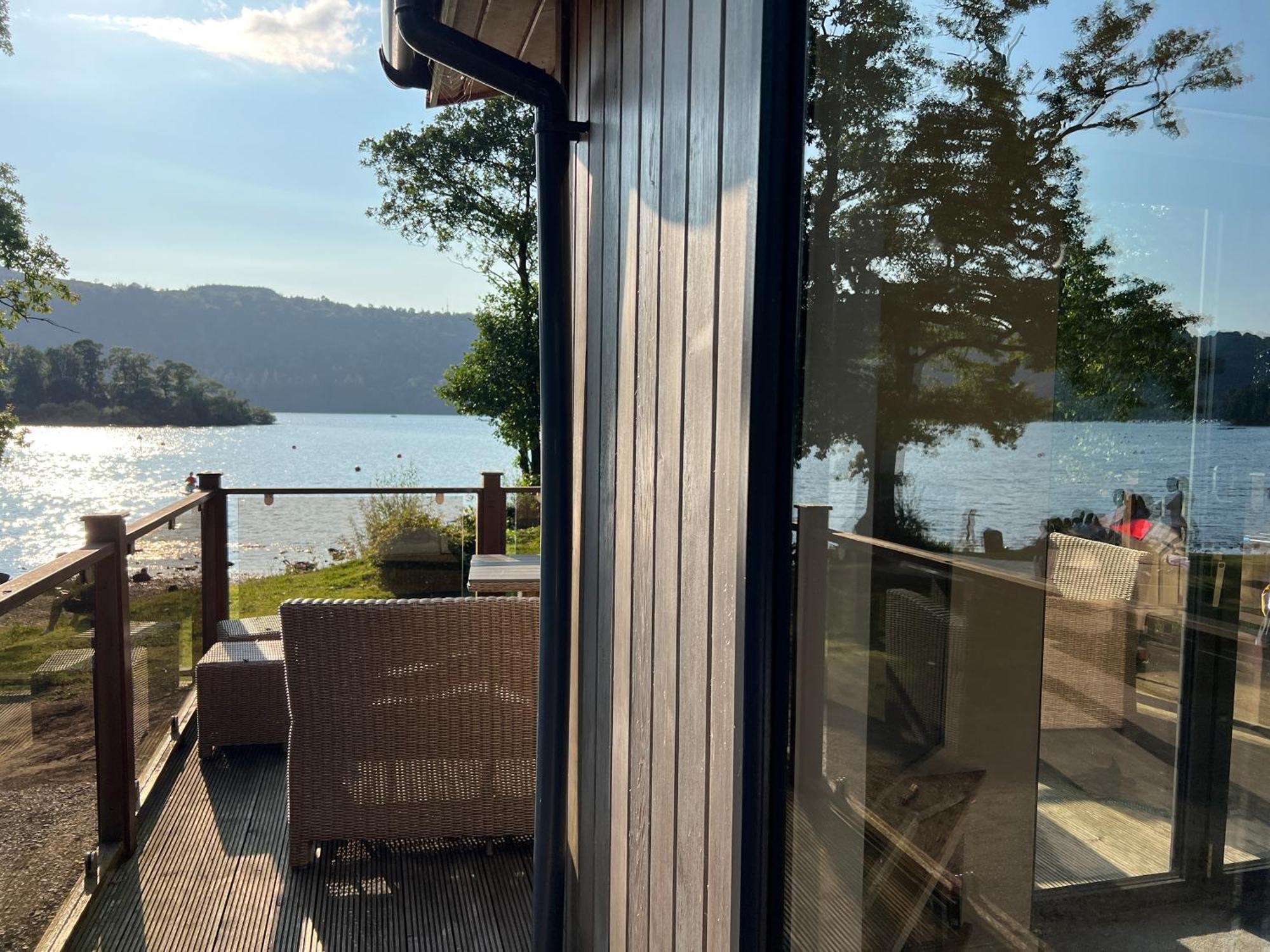 Loubi'S Lakeside Lodge ويندرمير المظهر الخارجي الصورة